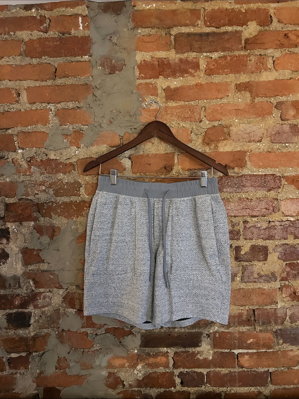 🍋 Men’s Lululemon At Ease Shorts